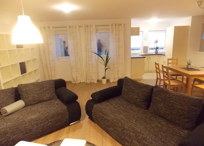 아파트 Roemischer Gutshof 라우펜부르크